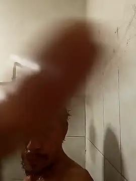 Lavz1995 online show from 03-06-26, 07:49