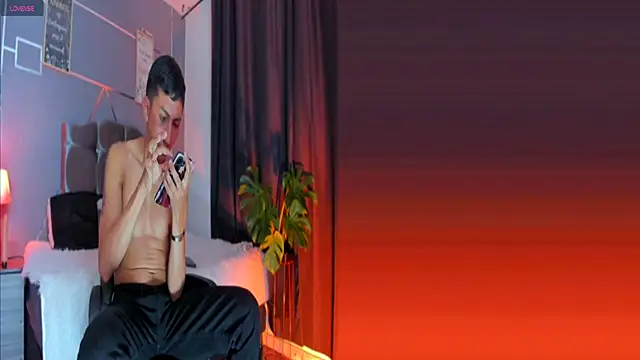 oliver mr  online show from 10-25-25, 09:20