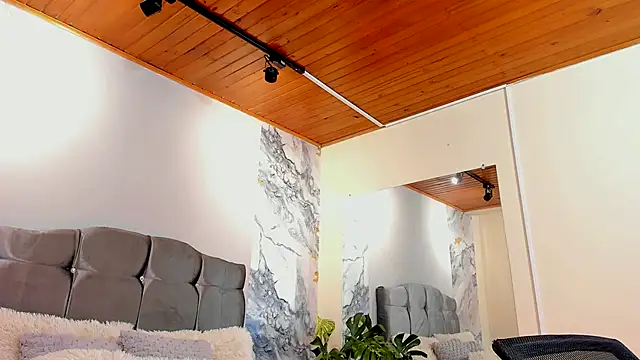 oliver mr  online show from 01-06-26, 08:01