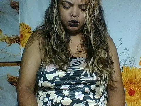 Snapshot of SEXY_METISE chatting on 04-24-26, 12:24 SEXY METISE online show from 04-24-26, 12:24