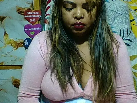 Snapshot of SEXY_METISE chatting on 05-29-26, 02:09 SEXY METISE online show from 05-29-26, 02:09