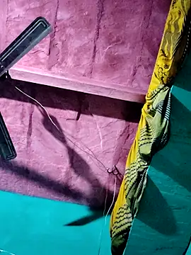 Pooja750 online show from 10-29-25, 08:32