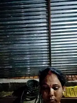 Pooja750 online show from 05-18-26, 04:57