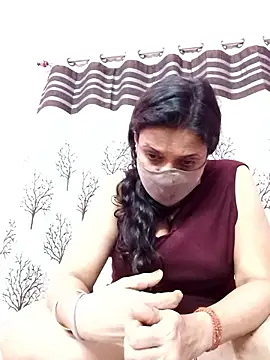 Snapshot of Gullapi chatting on 02-04-26, 09:42 Gullapi online show from 02-04-26, 09:42