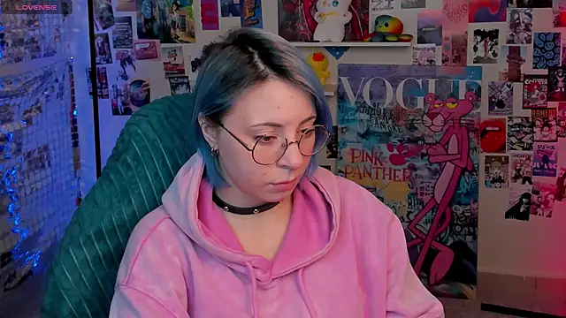 Penny Stanley online show from 11-24-25, 02:00