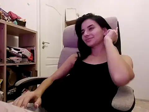 Hot Bruny online show from 11-14-25, 01:04