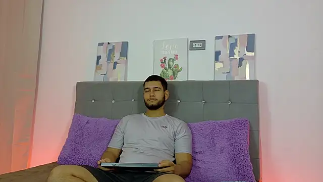  online show from 07-11-26, 12:30