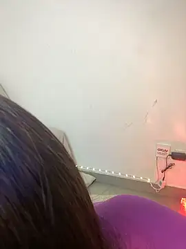 Snapshot of Gaby_7770 chatting on 10-20-25, 10:21 Gaby 7770 online show from 10-20-25, 10:21