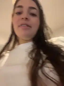 sarahreyess 11 online show from 04-08-26, 10:26