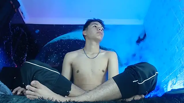 SemerHott online show from 10-28-25, 01:25