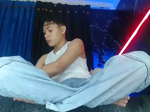 SemerHott online show from 11-28-25, 01:14