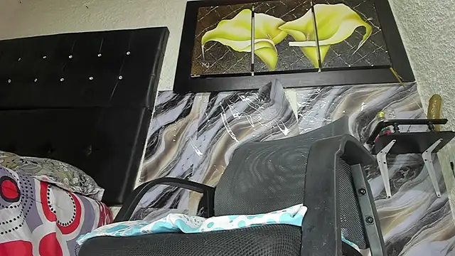 luiferrodri online show from 09-10-25, 06:30