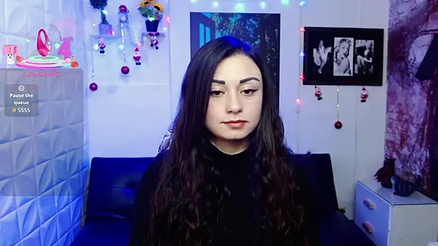 Eva Roussell online show from 12-17-25, 02:45