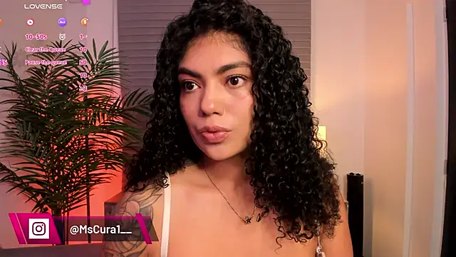 Snapshot of miss_curazao chatting on 05-26-26, 12:45 miss curazao online show from 05-26-26, 12:45