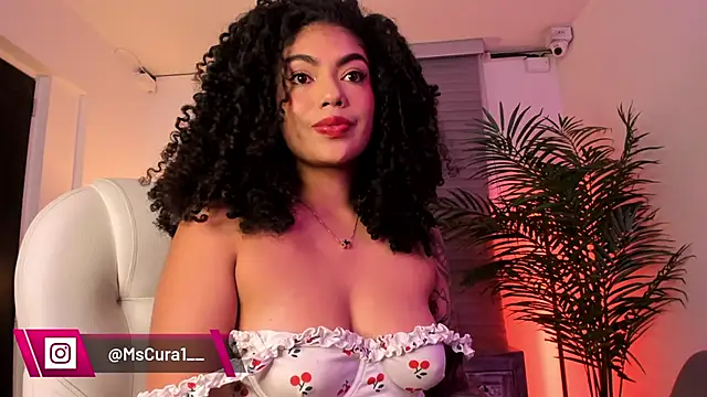 Snapshot of miss_curazao chatting on 05-27-26, 12:35 miss curazao online show from 05-27-26, 12:35