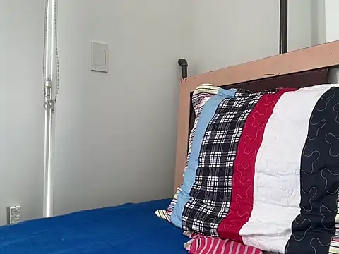 crossmichelle online show from 11-25-25, 08:09