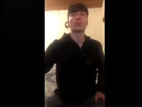 Snapshot of knielBgm chatting on 09-27-25, 09:09 knielBgm online show from 09-27-25, 09:09