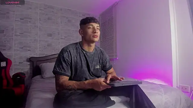 DavisFirb online show from 12-05-25, 02:31