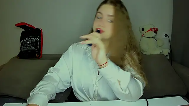 Snapshot of yourgem__ chatting on 09-25-25, 12:14 yourgem online show from 09-25-25, 12:14