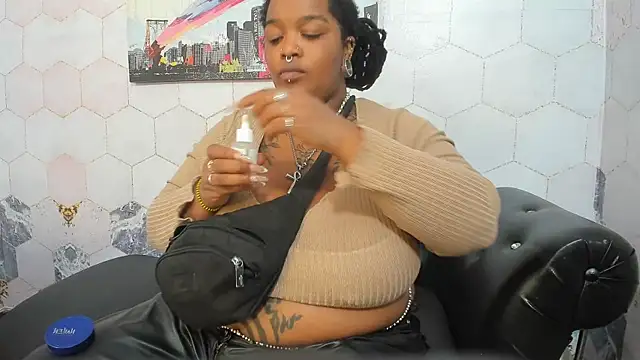 Anaa Fuentess online show from 04-08-26, 11:43