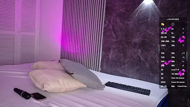 Snapshot of _Gaaia_ chatting on 02-03-26, 12:42 Gaaia online show from 02-03-26, 12:42