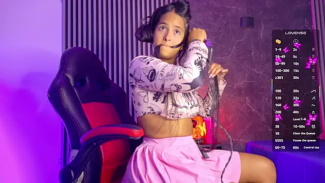 Snapshot of _Gaaia_ chatting on 02-19-26, 07:43 Gaaia online show from 02-19-26, 07:43