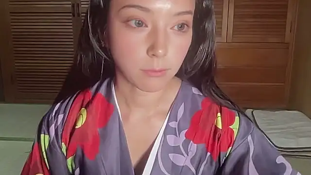 Snapshot of ena8888 chatting on 10-16-25, 05:08 ena8888 online show from 10-16-25, 05:08