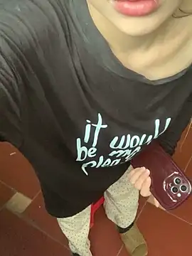 Tieuvi 18 online show from 11-18-25, 01:00