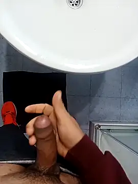 Alexandrevictor69 online show from 12-16-25, 03:33