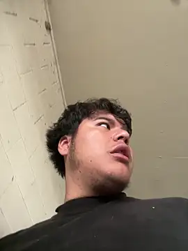 Vic2Big online show from 03-27-26, 04:18