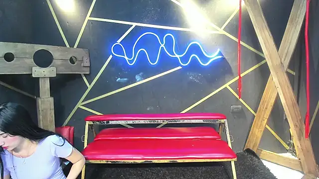 BDSM Vantablack   online show from 03-02-26, 12:45