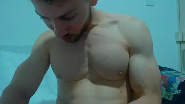 Snapshot of Rocky_Muscle chatting on 05-03-26, 03:45 Rocky Muscle online show from 05-03-26, 03:45