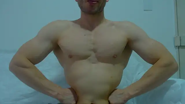Snapshot of Rocky_Muscle chatting on 05-04-26, 08:49 Rocky Muscle online show from 05-04-26, 08:49
