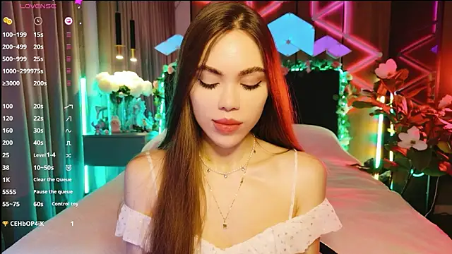 MimiFors online show from 10-04-25, 03:54