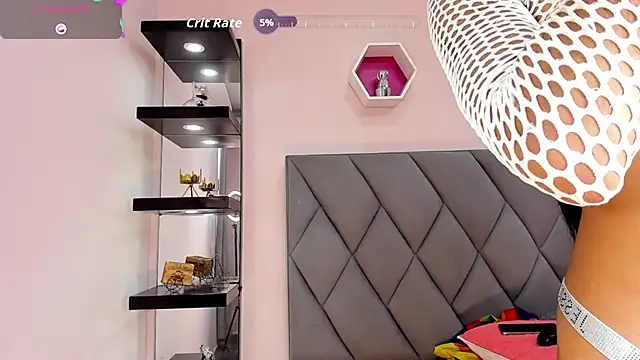 Amira Ember online show from 11-09-25, 09:46