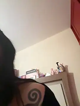 LaGueraDelMar online show from 10-26-25, 11:05