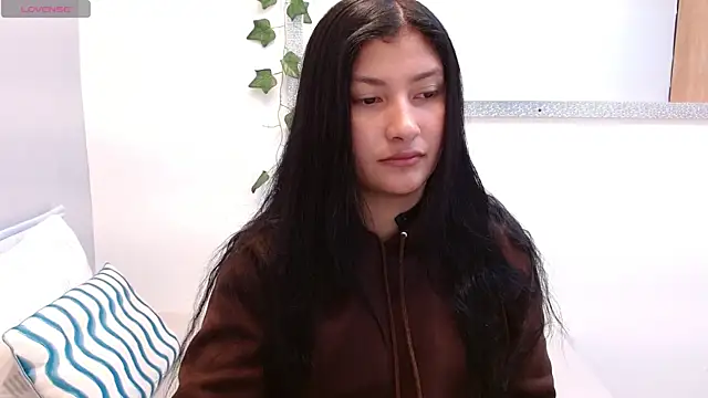 Snapshot of louis_k chatting on 04-23-26, 11:20 louis k online show from 04-23-26, 11:20