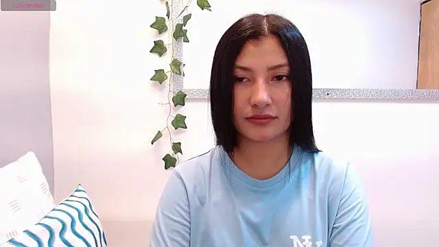 Snapshot of louis_k chatting on 05-02-26, 11:26 louis k online show from 05-02-26, 11:26