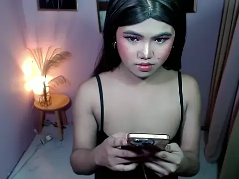 Snapshot of amazingjhanna chatting on 10-15-25, 05:29 amazingjhanna online show from 10-15-25, 05:29