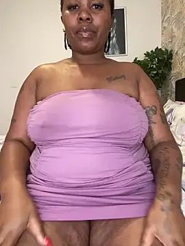 Snapshot of fatpussydallx chatting on 06-18-26, 06:24 fatpussydallx online show from 06-18-26, 06:24