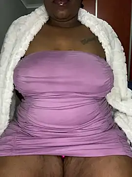 Snapshot of fatpussydallx chatting on 07-17-26, 03:24 fatpussydallx online show from 07-17-26, 03:24