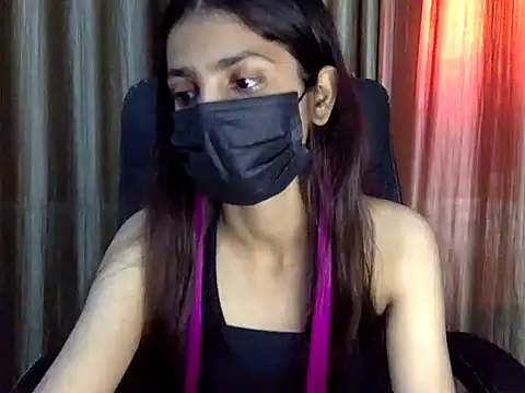 Snapshot of _Vanila chatting on 09-13-25, 04:23 Vanila online show from 09-13-25, 04:23