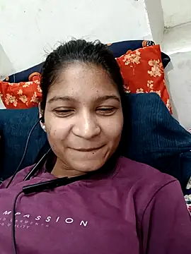 Hotty-sofiya online show from 10-16-25, 03:02