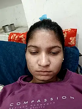 Hotty-sofiya online show from 10-29-25, 04:15