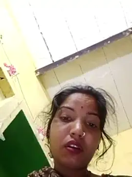 Snapshot of Seema_guptaji chatting on 02-02-26, 07:12 Seema guptaji online show from 02-02-26, 07:12