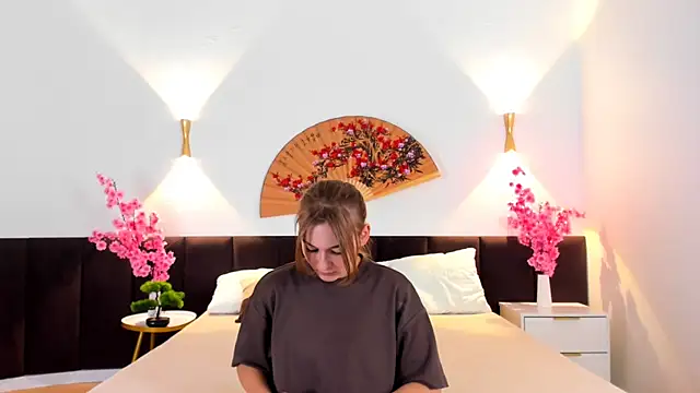 Snapshot of KimberlyPierceLove chatting on 09-17-25, 02:19 KimberlyPierceLove online show from 09-17-25, 02:19