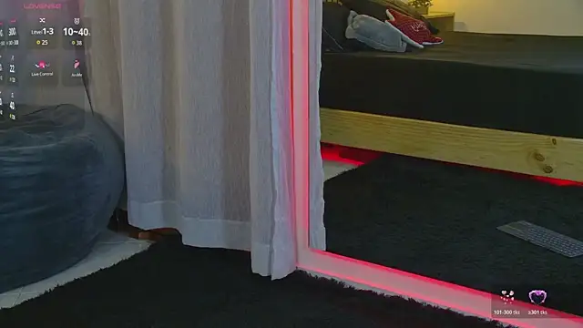 Snapshot of emma_morales_ chatting on 02-11-26, 01:27 emma morales online show from 02-11-26, 01:27