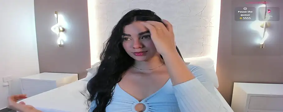 emily tolson online show from 12-16-25, 06:46