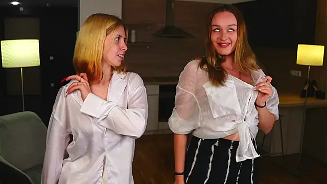 Snapshot of HermelindaKopczyk chatting on 09-12-25, 04:40 HermelindaKopczyk online show from 09-12-25, 04:40