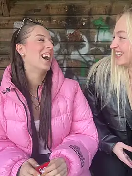 Snapshot of lisapeperoni chatting on 02-07-26, 02:54 lisapeperoni online show from 02-07-26, 02:54